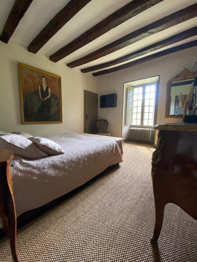 Bouges-le-Chateau Le Petit Chateau De Sainte Colombe المظهر الخارجي الصورة